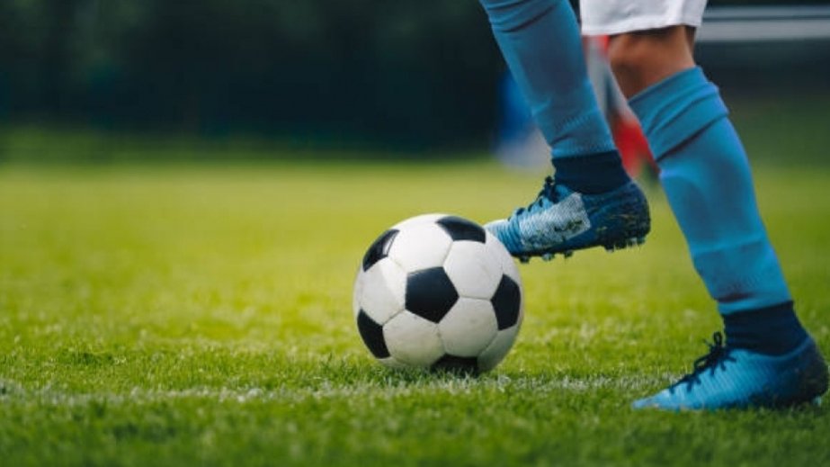 Avropada ötən il futbolçu transferi ilə bağlı ən yüksək artım tempi Azərbaycanda qeydə alınıb