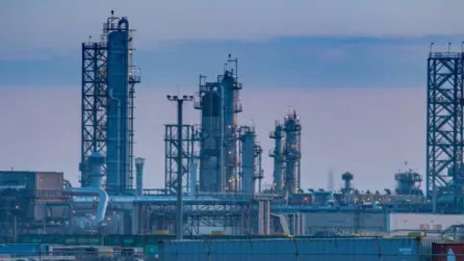 “Tengiz” yatağında neft hasilatı bərpa olunub