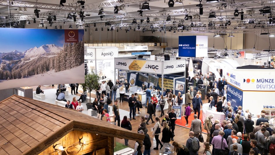 Azerbaijani coins exhibited for first time at World Money Fair