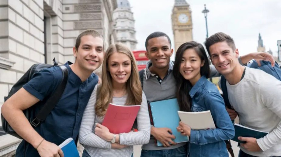 Macarıstan gəncləri İT və süni intellektə daha çox üstünlük verirlər