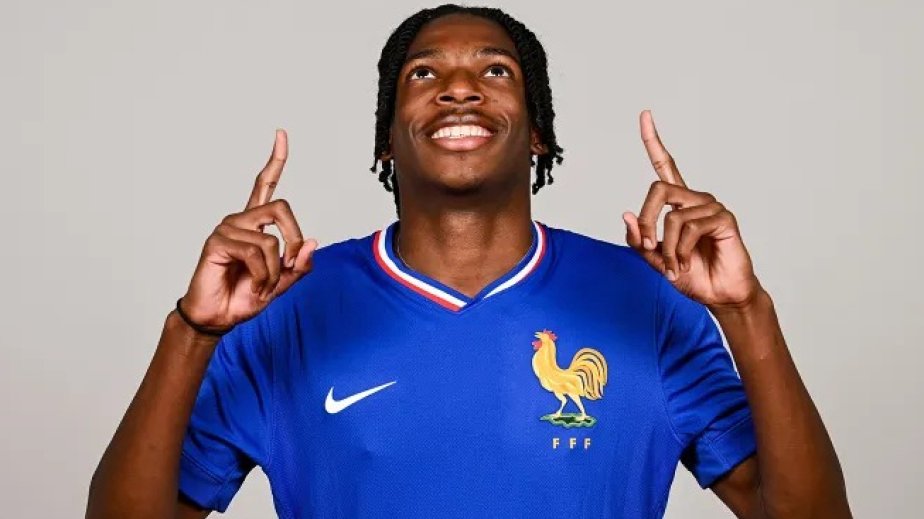 Liverpool reach verbal agreement to sign Chelsea target in deal worth up to £60m