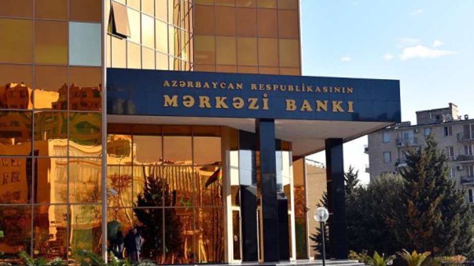 Mərkəzi Bank uçot dərəcəsini azaldıb
