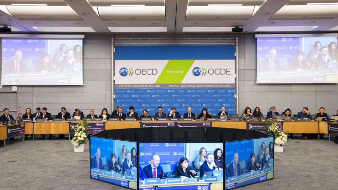 “İƏİT Avrasiya Həftəsi - 2026”da Azərbaycanın iqtisadi inkişaf prioritetləri barədə məlumat verilib