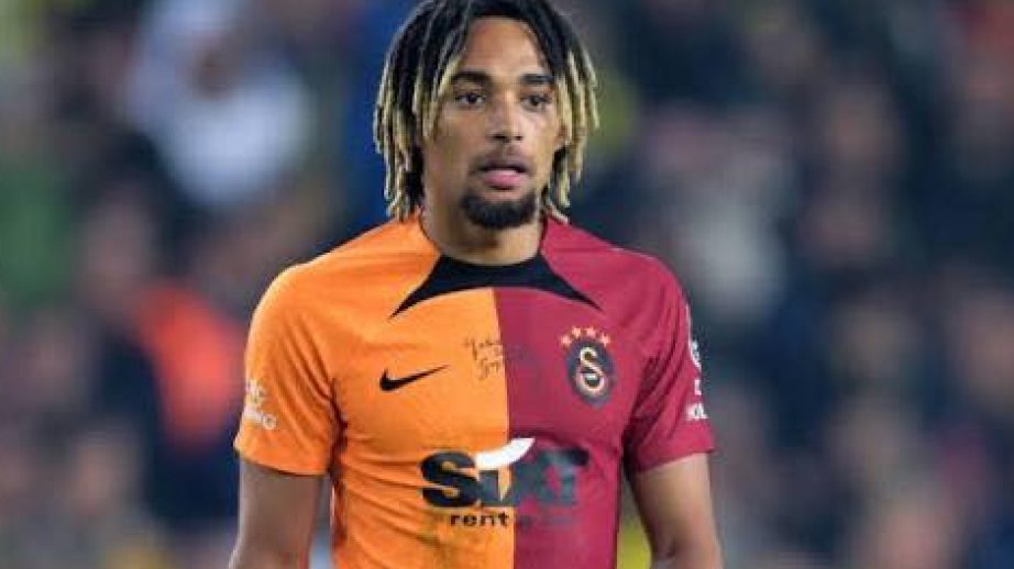 “Qalatasaray” 2 il öncə 30 milyon avroya satdığı futbolçunu geri qaytarıb