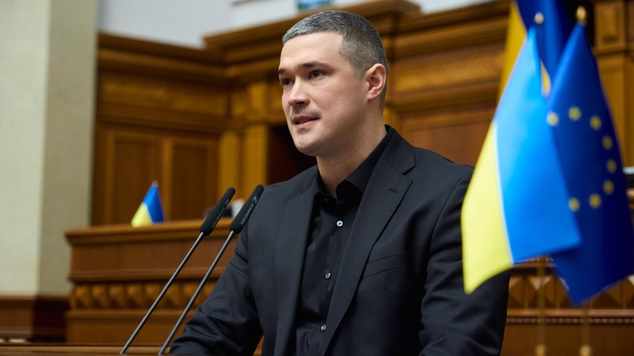 Politico: Ukraynanın müdafiə naziri hava hücumundan müdafiə sistemləri üçün Brüsselə gedəcək