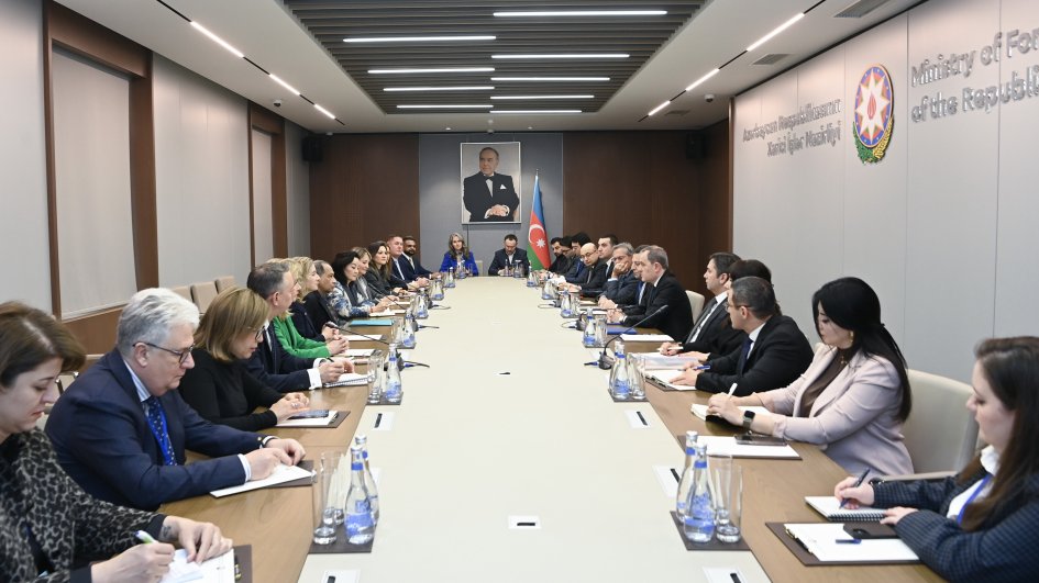 Azərbaycan və ABŞ arasında ticarət və strateji əməkdaşlıq müzakirə edilib