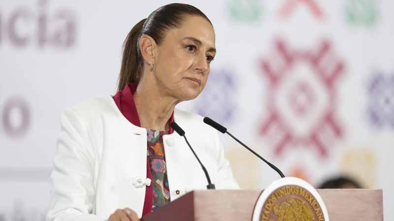 Meksika, Küba'ya petrol sevkiyatını durdurdu