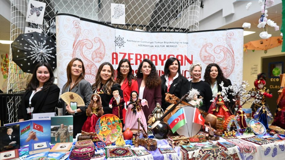 Ankarada “Bir dam altında min rəng” festivalında Azərbaycan milli stendlə təmsil olunub