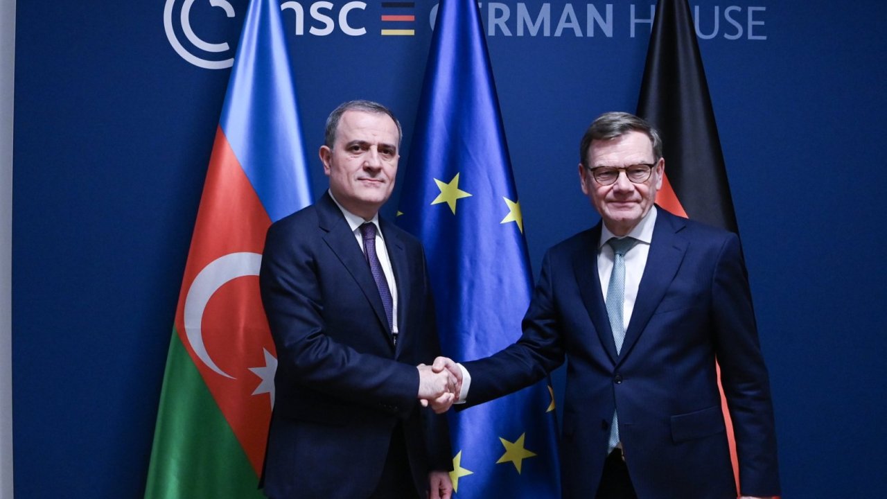 Azərbaycan və Almaniya xarici işlər nazirləri ikitərəfli münasibətləri müzakirə ediblər (FOTO) (YENİLƏNİB)