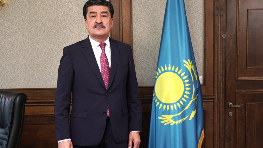 Astana və Bakı Xəzərin ekosisteminin qorunması üzrə səyləri əlaqələndirir
qazaxıstanlı nazirlə müsahibə