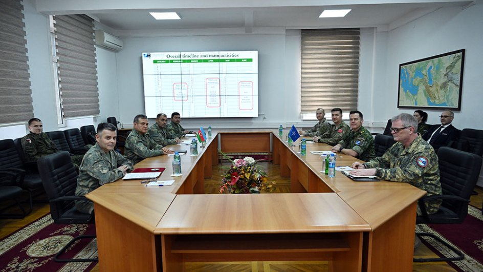 Baku hosts meeting with NATO Mobile Training Team members