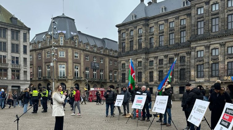“Justice for Khojaly!” awareness campaign held in Amsterdam