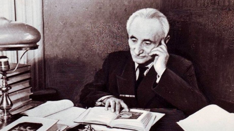 Azərbaycan uşaq ədəbiyyatının banisi