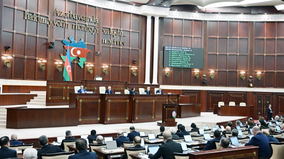 Milli Məclisin növbəti plenar iclası keçirilir