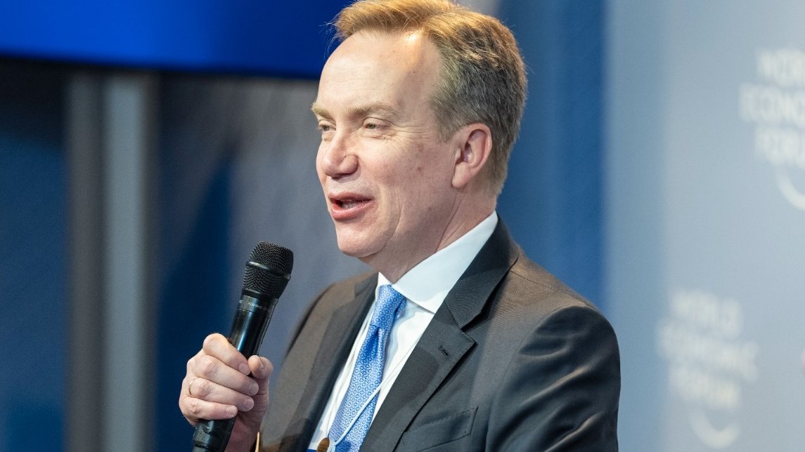 Dünya İqtisadi Forumunun rəhbəri "Epşteyn qalmaqalı" ilə əlaqədar istefa verdi