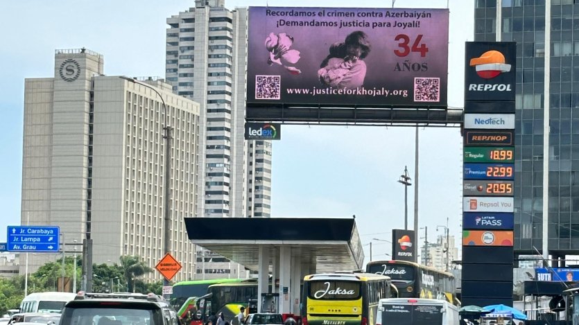 Perunun paytaxtı Lima şəhərinin mərkəzi küçələrində “Xocalıya ədalət” çağırışı edilib