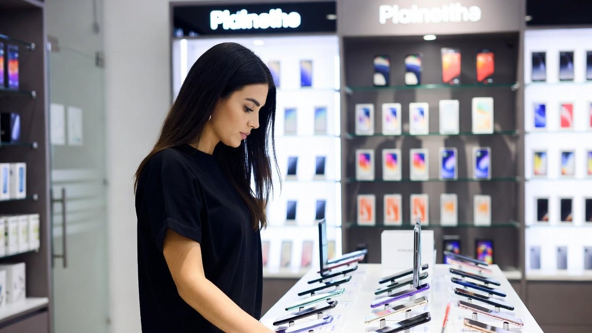 Bu il smartfon bazarı çökə bilər - "International Data Corporation"