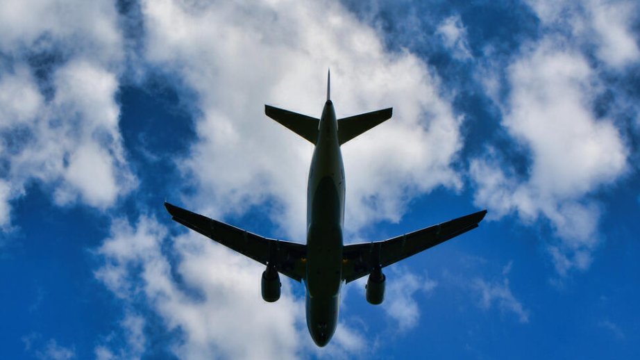 Qazaxıstana 26 reys ləğv edilib