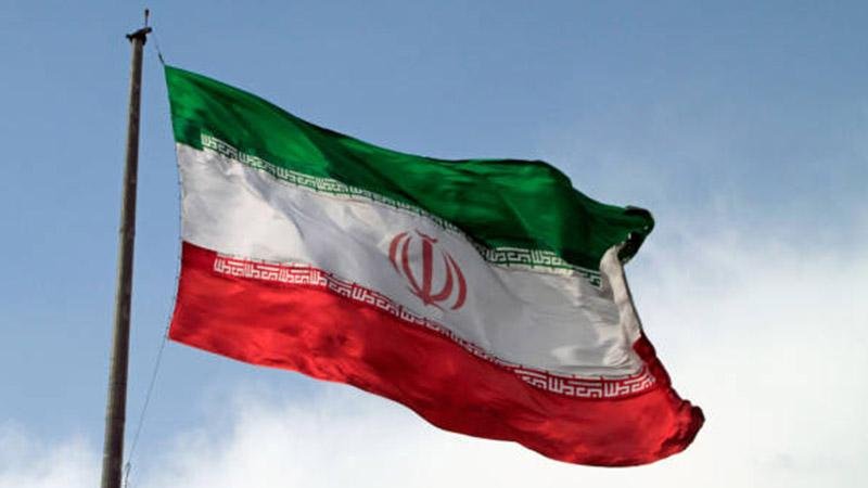 İran Devrim Muhafızları: İsrail ve ABD üslerine saldırılar başlayacak