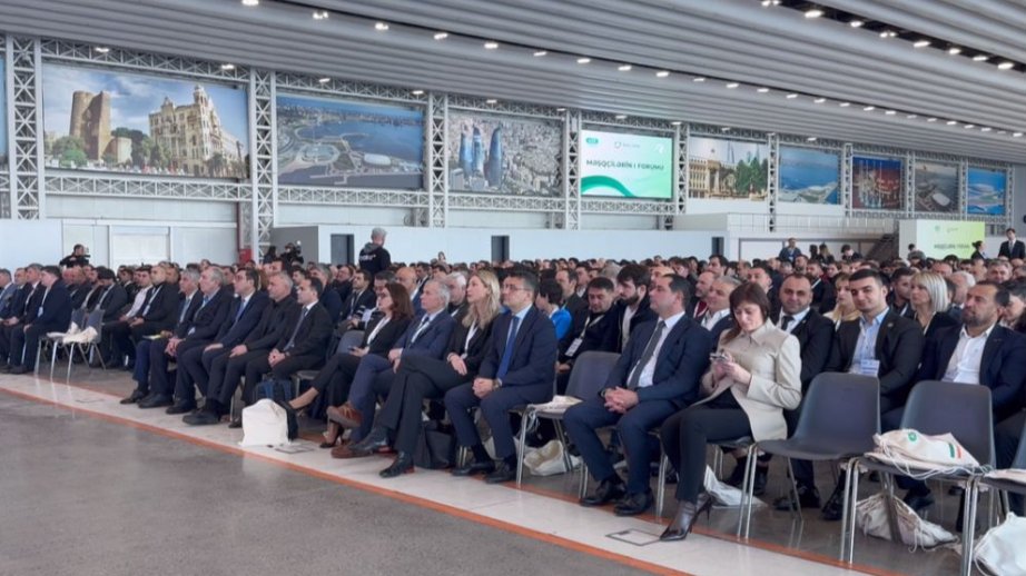 Azərbaycanda ilk dəfə təşkil olunan Məşqçilər Forumunun açılışı olub - YENİLƏNİB
