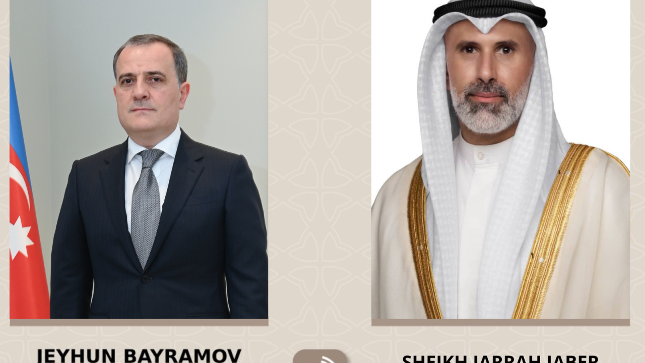 Azərbaycan XİN başçısı küveytli həmkarı ilə bölgədə artan gərginliyi müzakirə edib