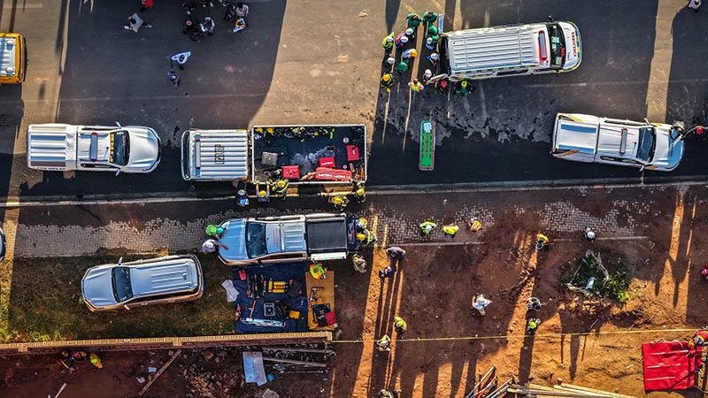 Güney Afrika'da inşaat halindeki bina çöktü: 8 ölü