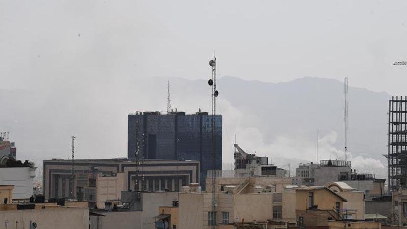 İran Kızılayı: Saldırılarda hayatını kaybedenlerin sayısı 787'ye yükseldi