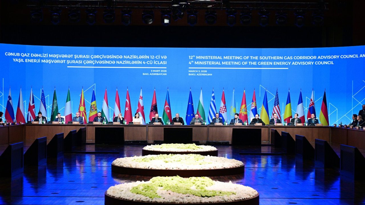 Prezident İlham Əliyev Cənub Qaz Dəhlizi Məşvərət Şurası çərçivəsində nazirlərin 12-ci və Yaşıl Enerji Məşvərət Şurası çərçivəsində nazirlərin 4-cü iclaslarında çıxış edib