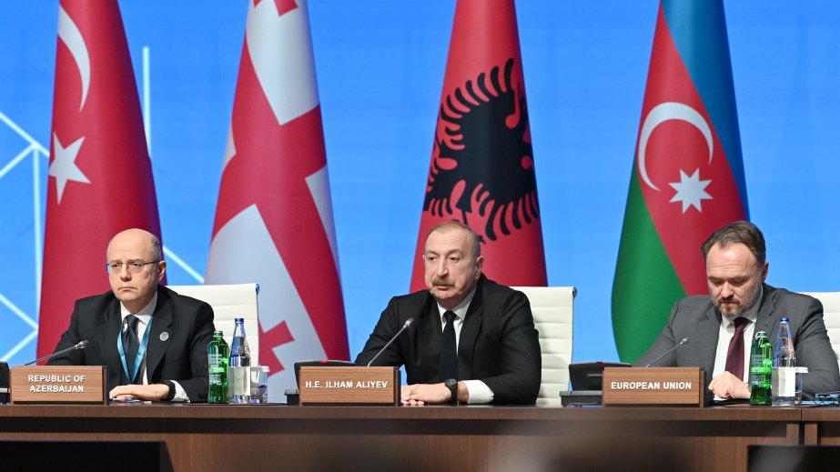 Prezident İlham Əliyev: 2028-ci ildə “Şahdəniz”in yeni mərhələsi üzrə hasilatın başlanmasını gözləyirik