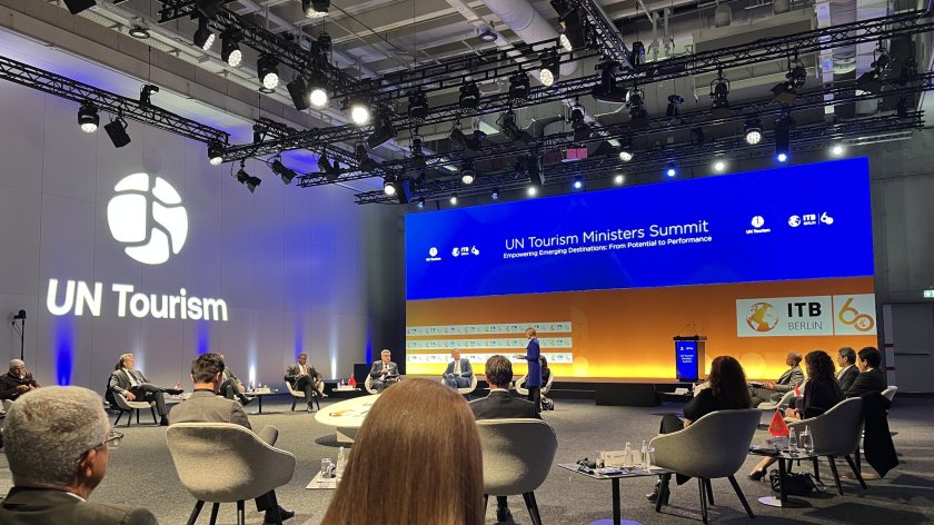 BMT Turizmin Nazirlər Sammiti çərçivəsində əməkdaşlıq görüşləri təşkil edilib