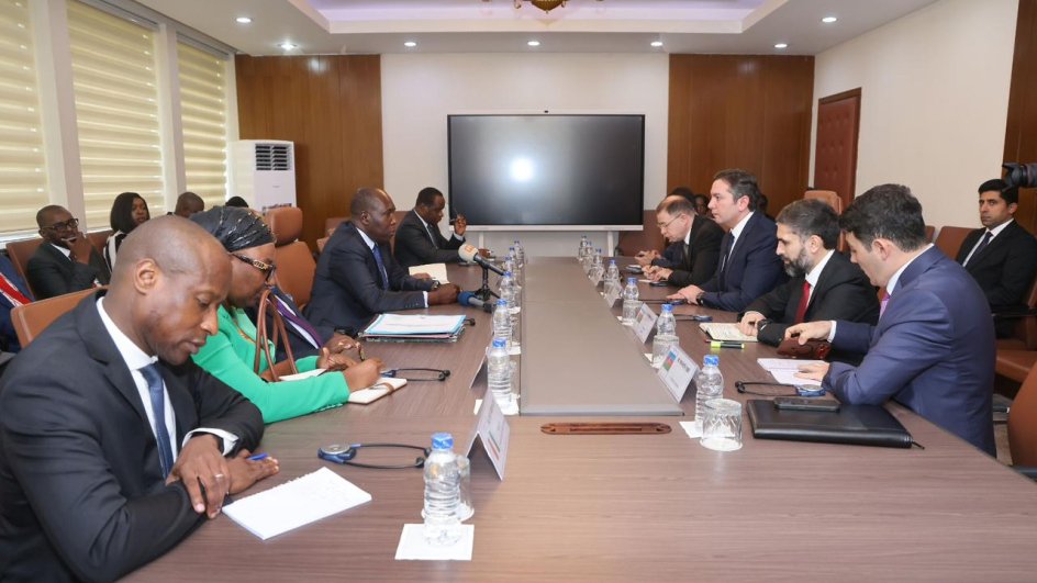 Kot-d’İvuar ilə Azərbaycan arasında enerji sahəsində əməkdaşlıq perspektivləri dəyərləndirilib