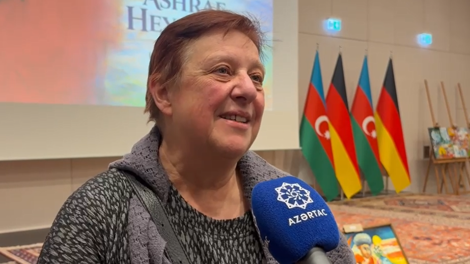 Andrea Şröter: Azərbaycan incəsənətindəki bənzərsizlik və saflıq məni heyran edir