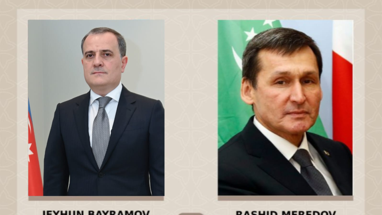 Ceyhun Bayramov türkmənistanlı həmkarına İranın dron hücumları barədə məlumat verib