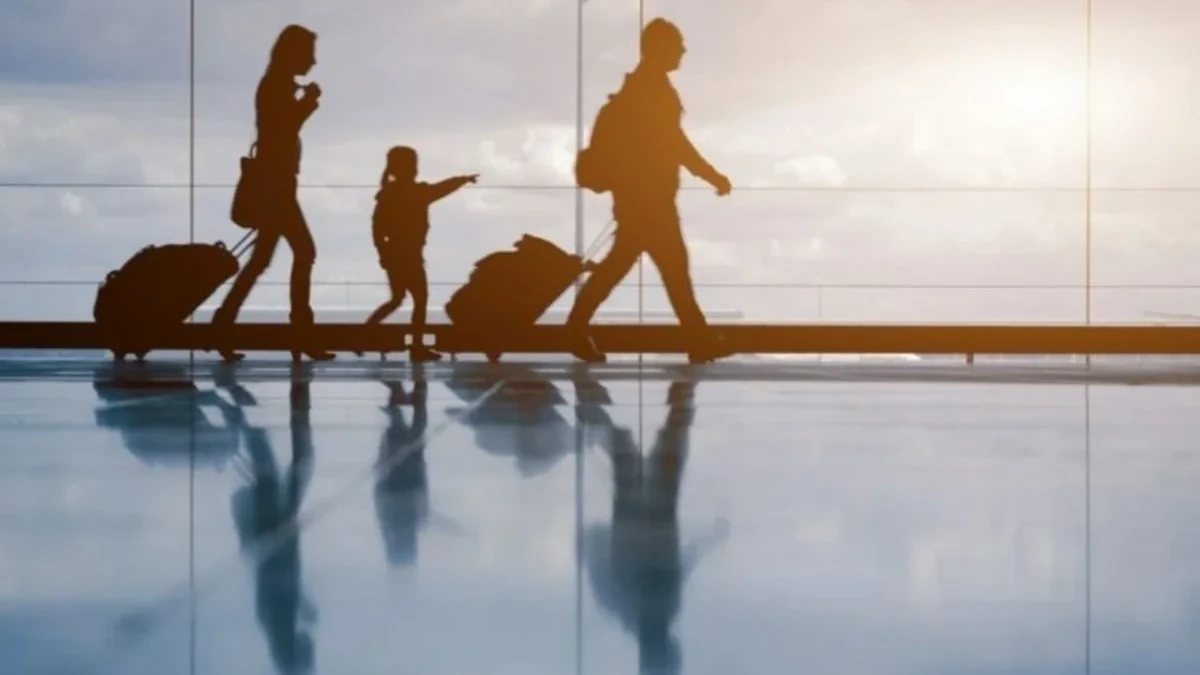 Azərbaycana Asiya ölkələrindən turist axını 12 %-ə yaxın azalıb - ARAŞDIRMA