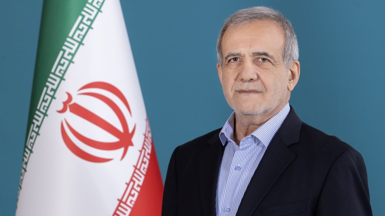 İran Prezidenti Məsud Pezeşkian Prezident İlham Əliyevə zəng edib