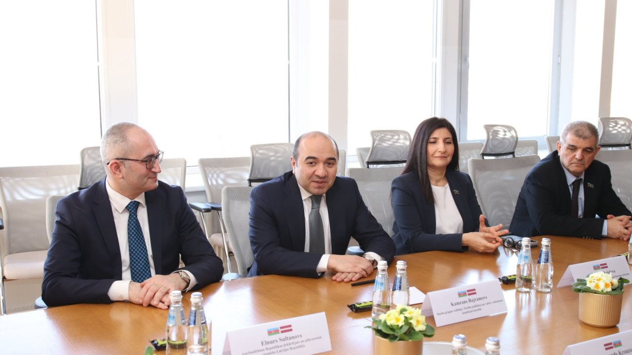 Milli Məclisin nümayəndə heyəti Riqada Latviyanın kənd təsərrüfatı naziri ilə görüşüb