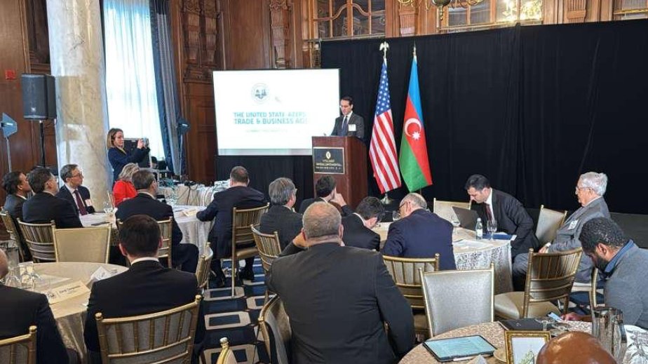 ABŞ ticarət katibinin müavini: Son bir ildə ABŞ-nin Azərbaycana ixracı 54 faiz artıb