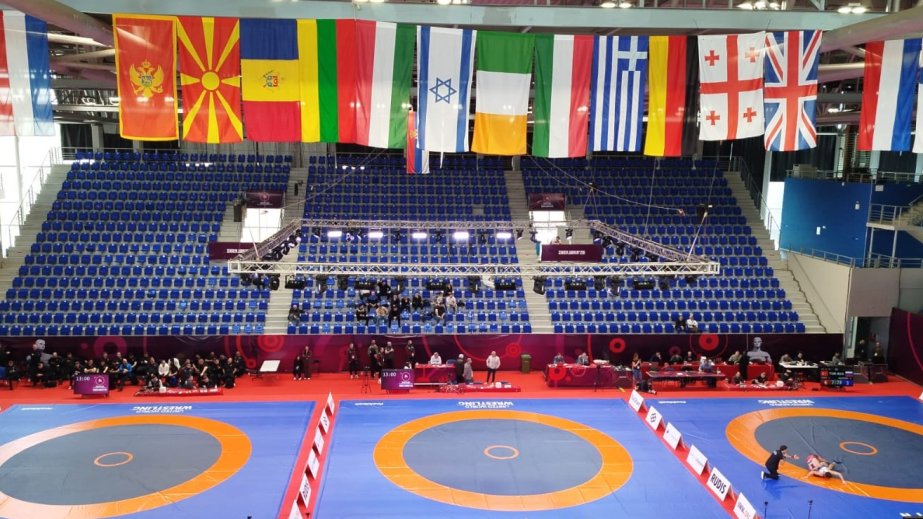 Azerbaijani female wrestlers to compete on day 3 of European Championships