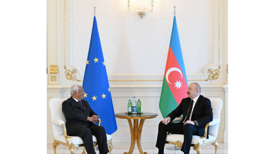 President Ilham Aliyev holds one-on-one meeting with President of European Council