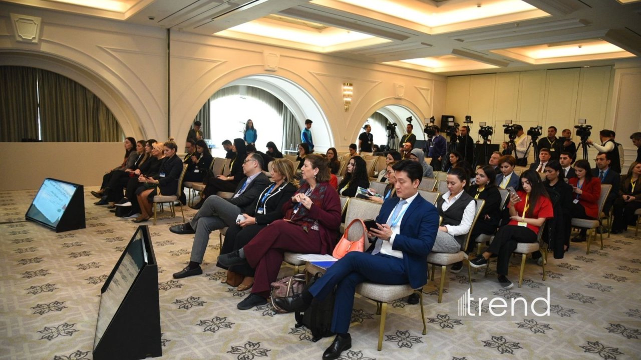 XIII Qlobal Bakı Forumunun üçüncü günü öz işinə başlayıb