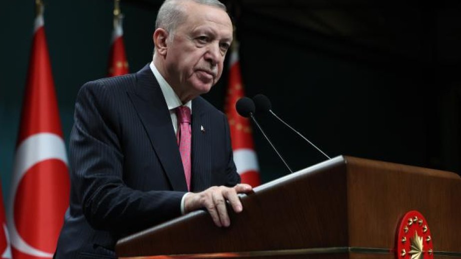 Ərdoğan: İslam dünyası həmrəy olmalı, mübahisələri kənara qoymalıdır