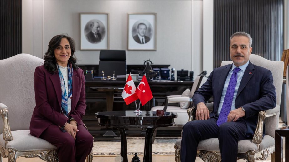 Hakan Fidan: Ankara böhranın bölgəyə yayılmasının qarşısını almağa çalışır