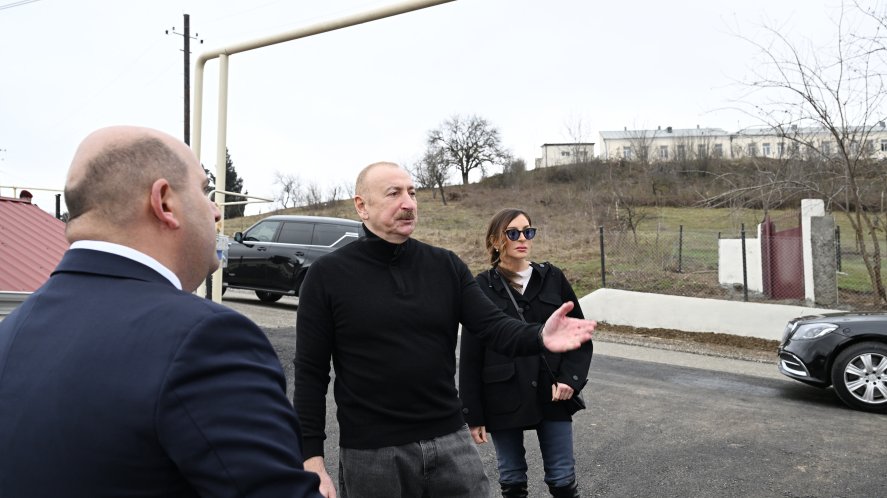 President Ilham Aliyev inspected restoration of individual houses and infrastructure in Khanoba village of Khojavend