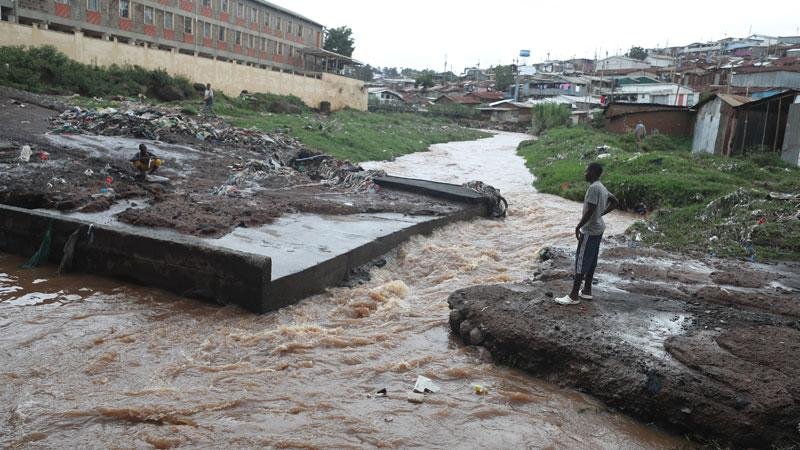 Keniyadakı seldə həyatını itirənlərin sayı 71-ə yüksəldi
