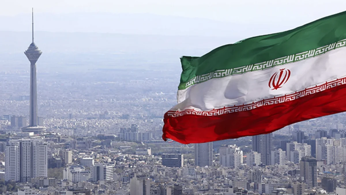 İran BƏƏ-dən ABŞ-nin hücumlarına yardım etdiyinə görə təzminat tələb edir