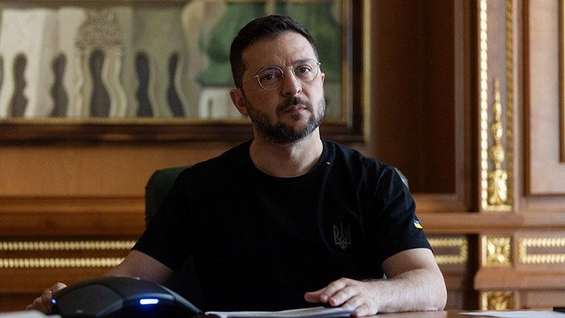 Zelenskiy: Rusya bir haftada yaklaşık 1550 İHA ve 1260'tan fazla güdümlü bomba ile saldırdı