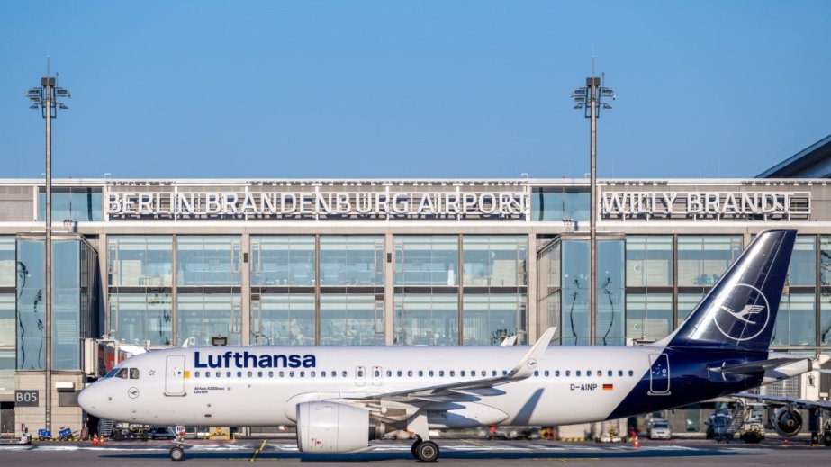 “Lufthansa” Yaxın Şərqə uçuşları oktyabradək dayandırır