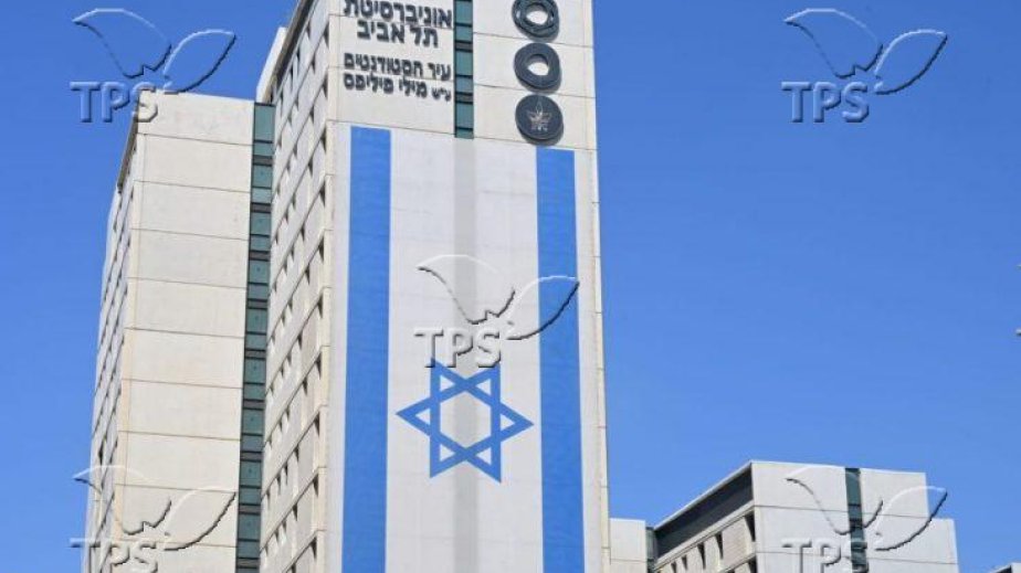 Nanotech breakthrough could enable brain-like, ultra-efficient electronics