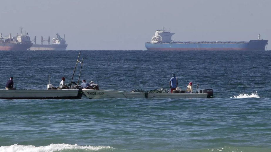 Tailanda məxsus tankerlər Hörmüz boğazından keçə biləcək