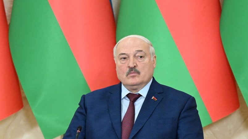 Tramp Lukaşenko ilə görüşə hazırlaşır